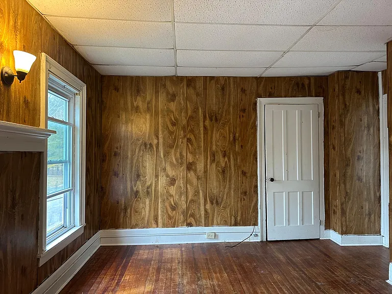 118 Spruce St #2 — Photo 4