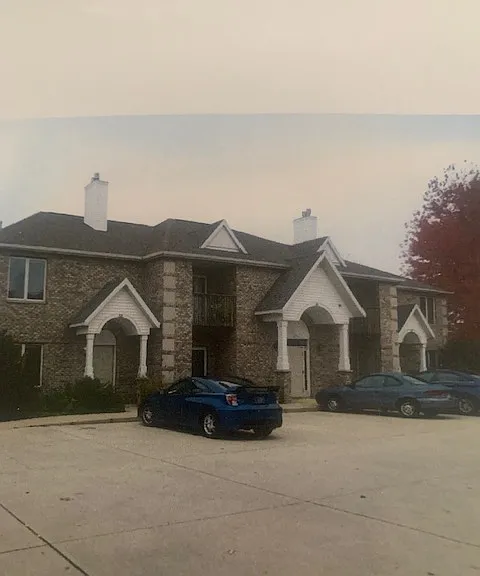 1074 Cumberland Ave #D — Photo 2