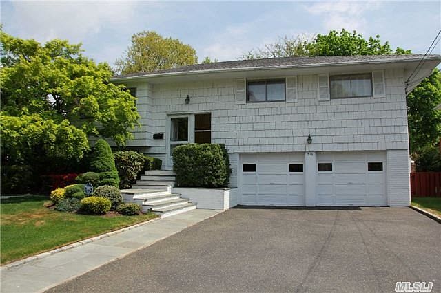 1st image of 576 Leheigh Ln