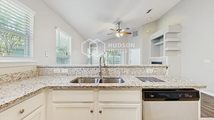 1064 Moosehead Dr — Photo 14