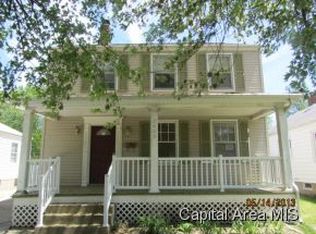 2020 S College St, Springfield, IL 62704