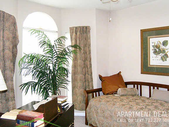 4th image of 206 Kellington Dr N #5201-2474