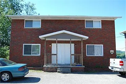 80 Township Road 1118 — Photo 1