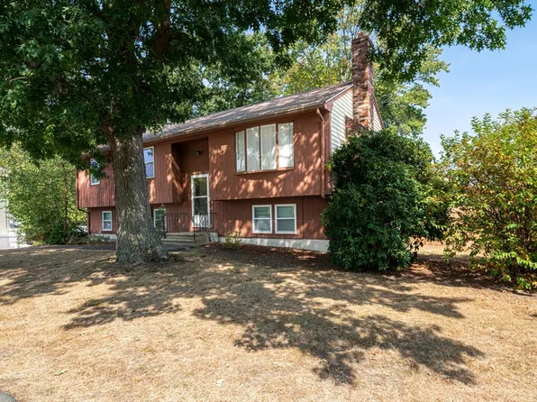 15 Highland Glen Dr, Randolph, MA 02368