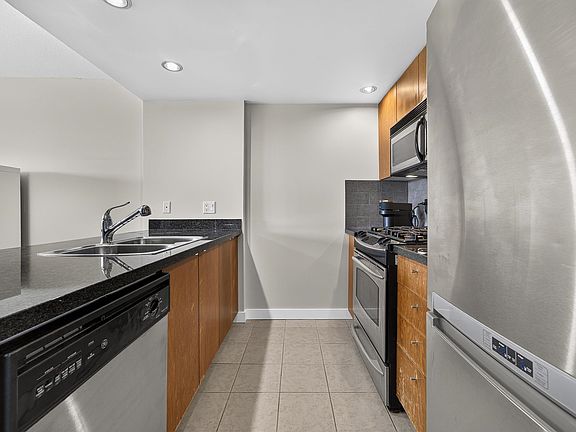 3rd image of 6233 Katsura St #907