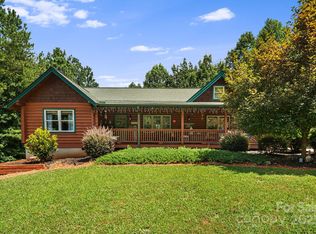 134 Quebec Trl, Bostic, NC 28018