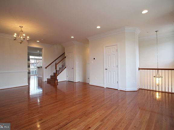 4th image of 2088 Hutchison Grove Ct