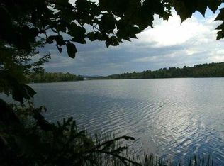 2 Dexter Rd, Saint Albans, ME 04971