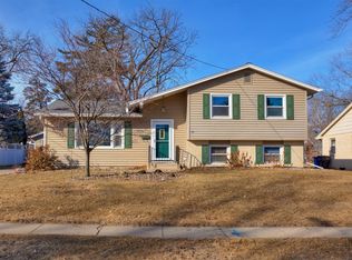 3612 48th Pl, Des Moines, IA 50310