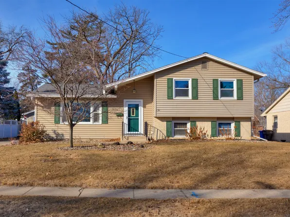 3612 48th Pl, Des Moines, IA 50310