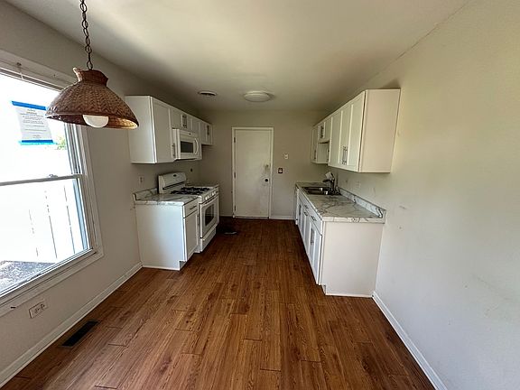 5th image of 1118 Hampton Hbr #1118