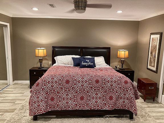 Downstairs master suite