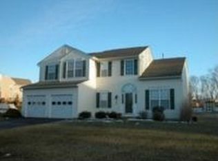 705 Exeter Dr, Oxford, PA 19363
