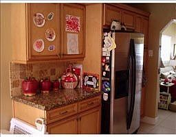 3rd image of 610 NE 57th Ct