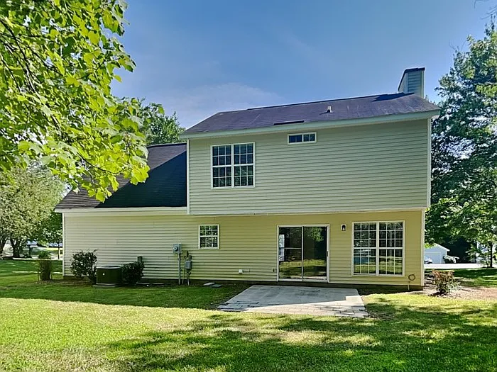 10110 Northwoods Forest Dr — Photo 23