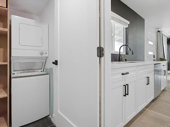 5th image of 5141 Dubois Dr
