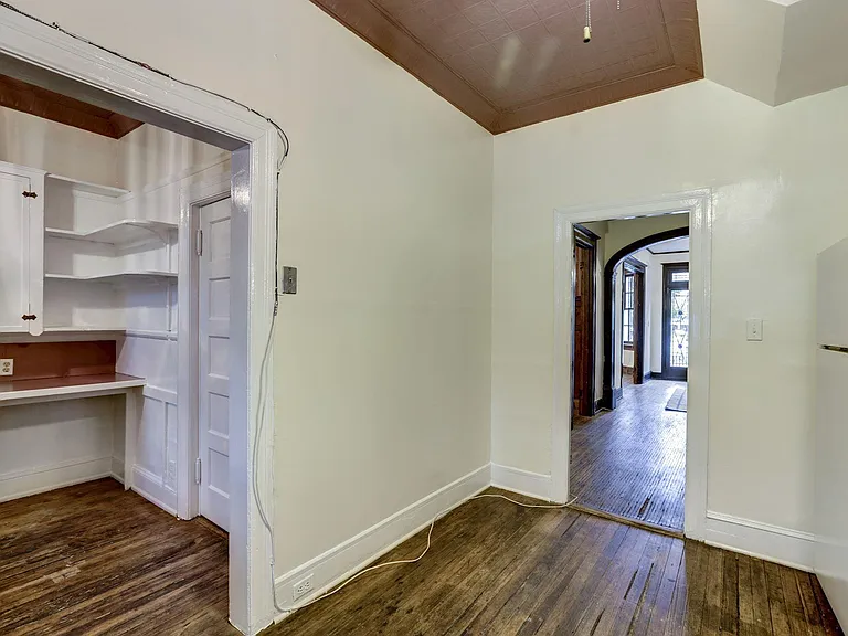 3206 17th St NW — Photo 10