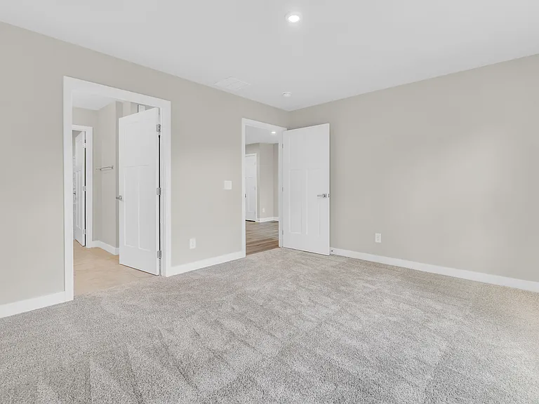 1292 Divot Cir — Photo 15