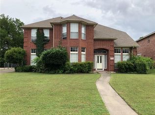 844 Windy Meadow Dr, Desoto, TX 75115