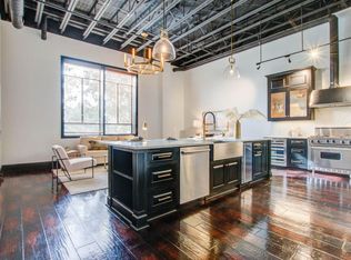 517 King St APT 13, Charleston, SC 29403