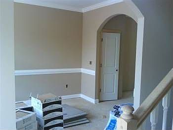 2nd image of 104 Kingsdale Ct