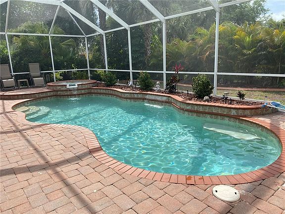 4th image of 3423 W Price Blvd