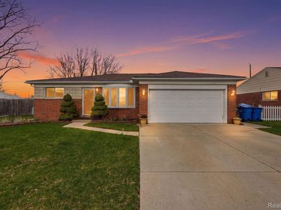 31146 Shawn Dr, Warren, MI, 48088