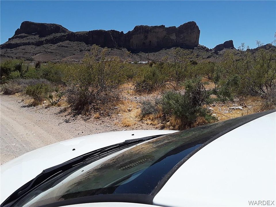 2nd image of 1789 S Growler Rd