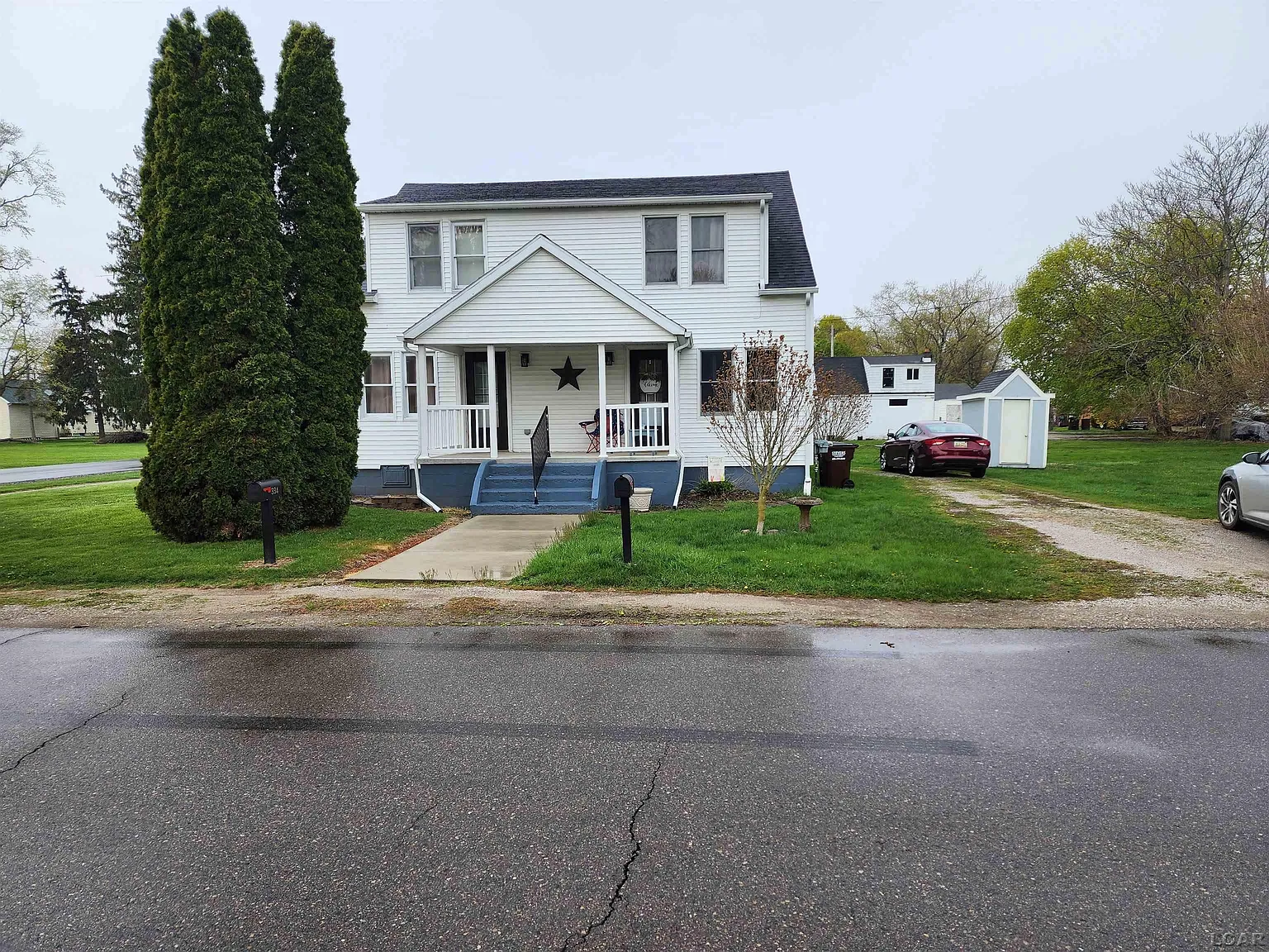 336 Park St photo 1