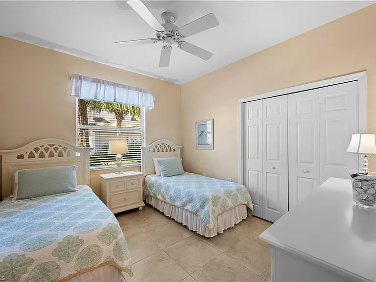 6815 Ascot Dr #102 — Photo 20