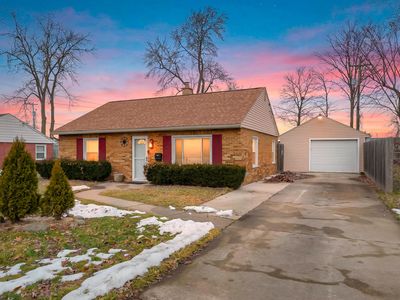 594 Wa Wee Nork Dr, Battle Creek, MI, 49015