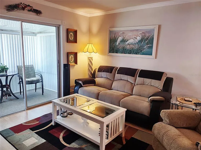 1815 Sunny Dr #E21 — Photo 2