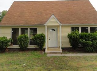 24212 River Rd, Petersburg, VA 23803