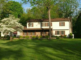 24 Flower Rd, Hopewell Junction, NY 12533