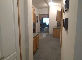 216 Muskrat Lake Rd, Sagle, ID 83860