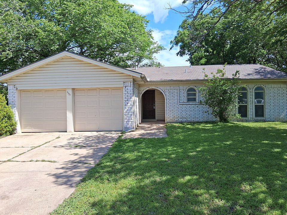 1st image of 7537 Maple Dr
