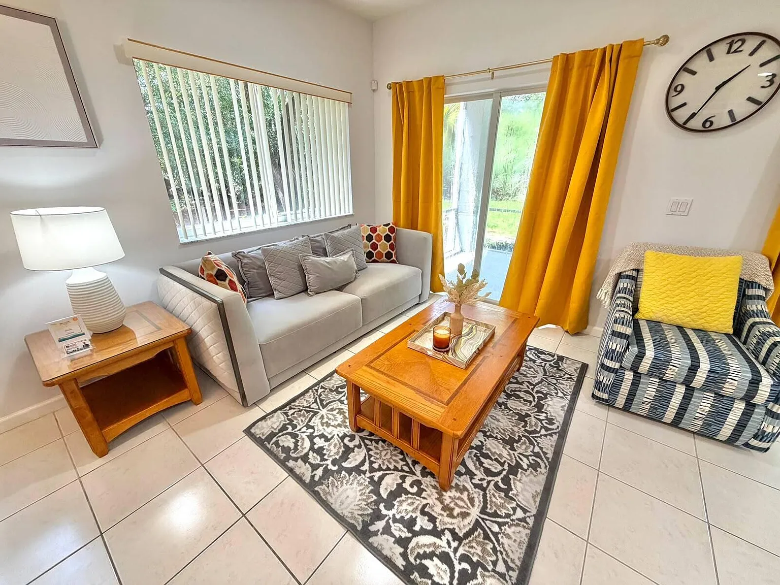 1 bed, 1.5 bath, 1312 sqft, $1,850 — Photo 3
