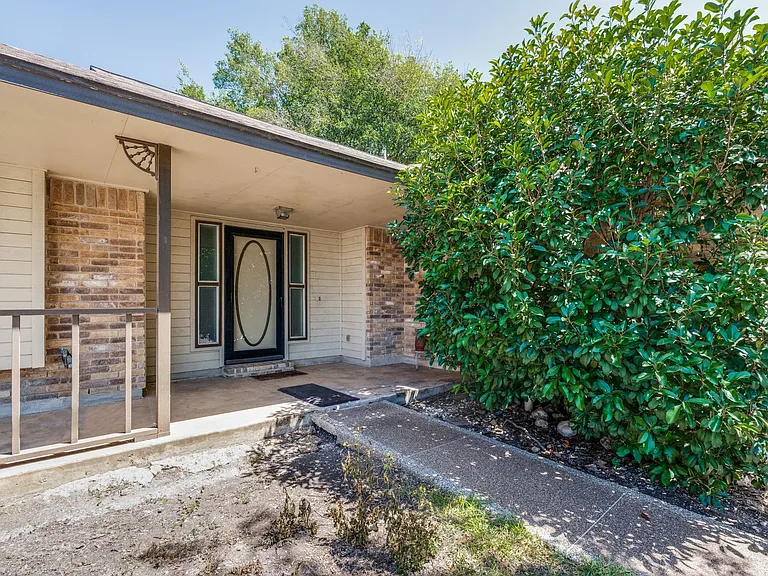 7803 Forest Rnch — Photo 4