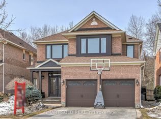 106 Wood Rim Dr, Richmond Hill, ON L4E 4M9