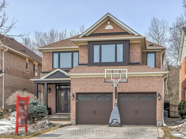 106 Wood Rim Dr, Richmond Hill, ON L4E 4M9