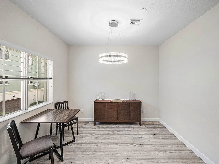 48 NW Hawthorne Pl — Photo 16