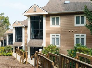 944 Diamond Hl, Wintergreen Resort, VA 22967