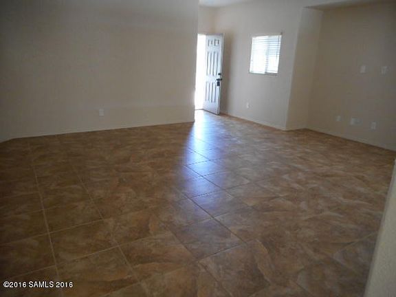 4th image of 4232 Kings Canyon Way