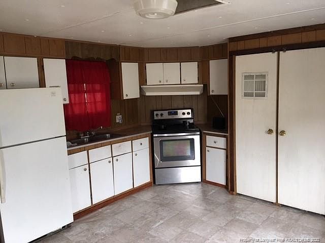 2nd image of 1404 Berdene St