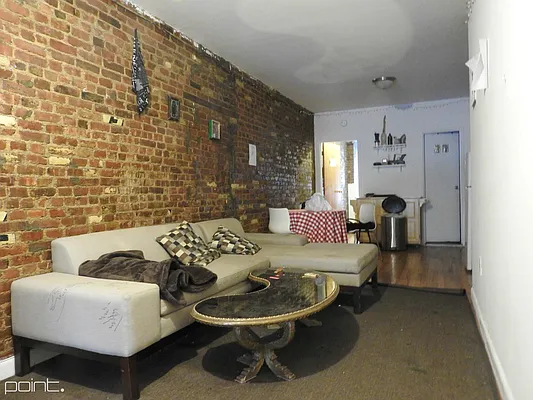 Rented by Point NYC | media 26