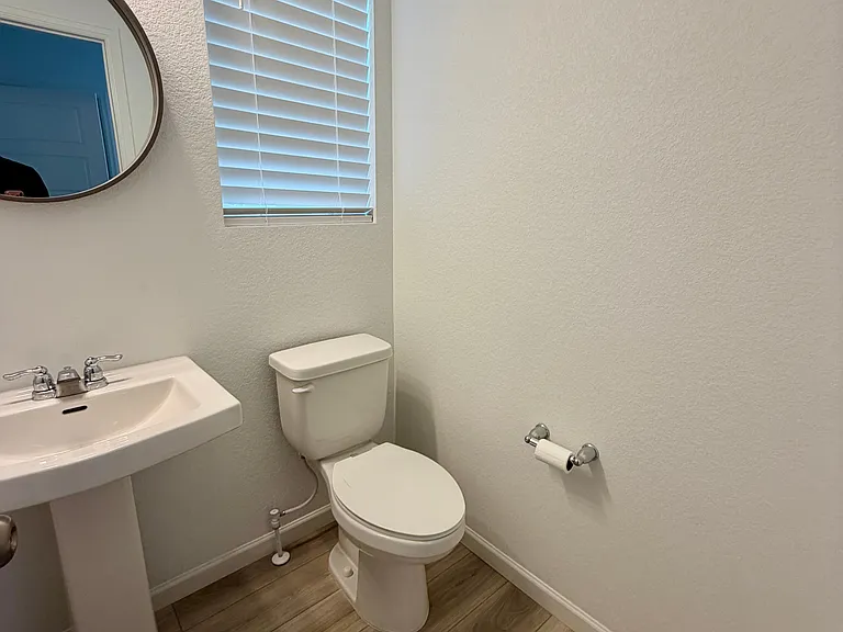23920 E 34th Ave — Photo 14