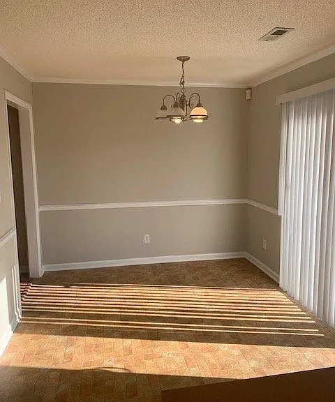 1205 Cross Creek Cir #B2 — Photo 4