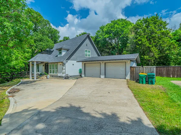 1115 Douglas Dr, Cedar Hill, TX 75104