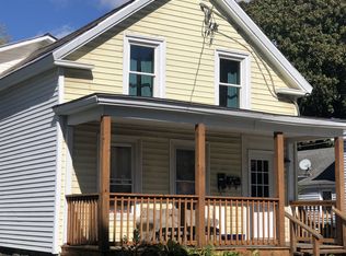 19 Taylor St, Fort Edward, NY 12828