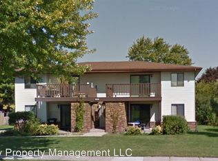 808 W 20th Ave APT C, Oshkosh, WI 54902